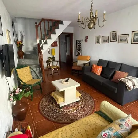 Casa Vinte * Salvaterra do Extremo