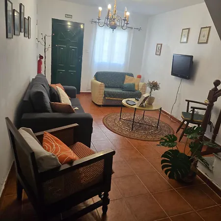 Casa Vinte * Salvaterra do Extremo